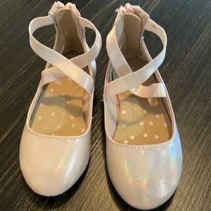 Slightly worn girl ballet shoes by cat&jack size 7